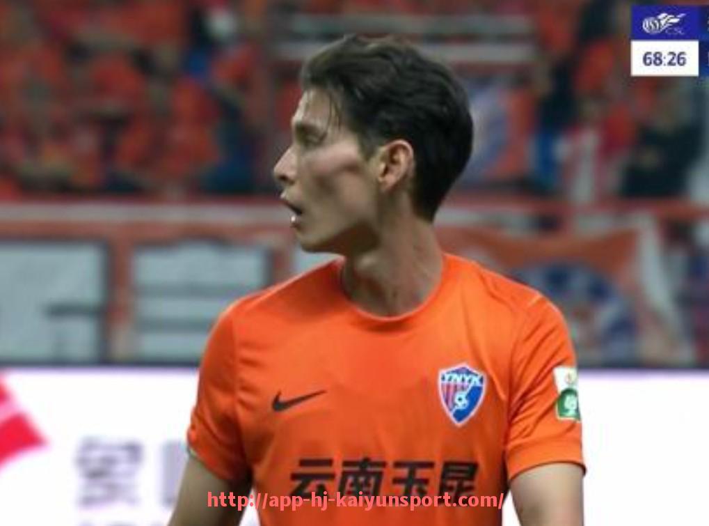 开云体育官网app下载-法甲顶级球员的待遇分析及体育经济背景探讨