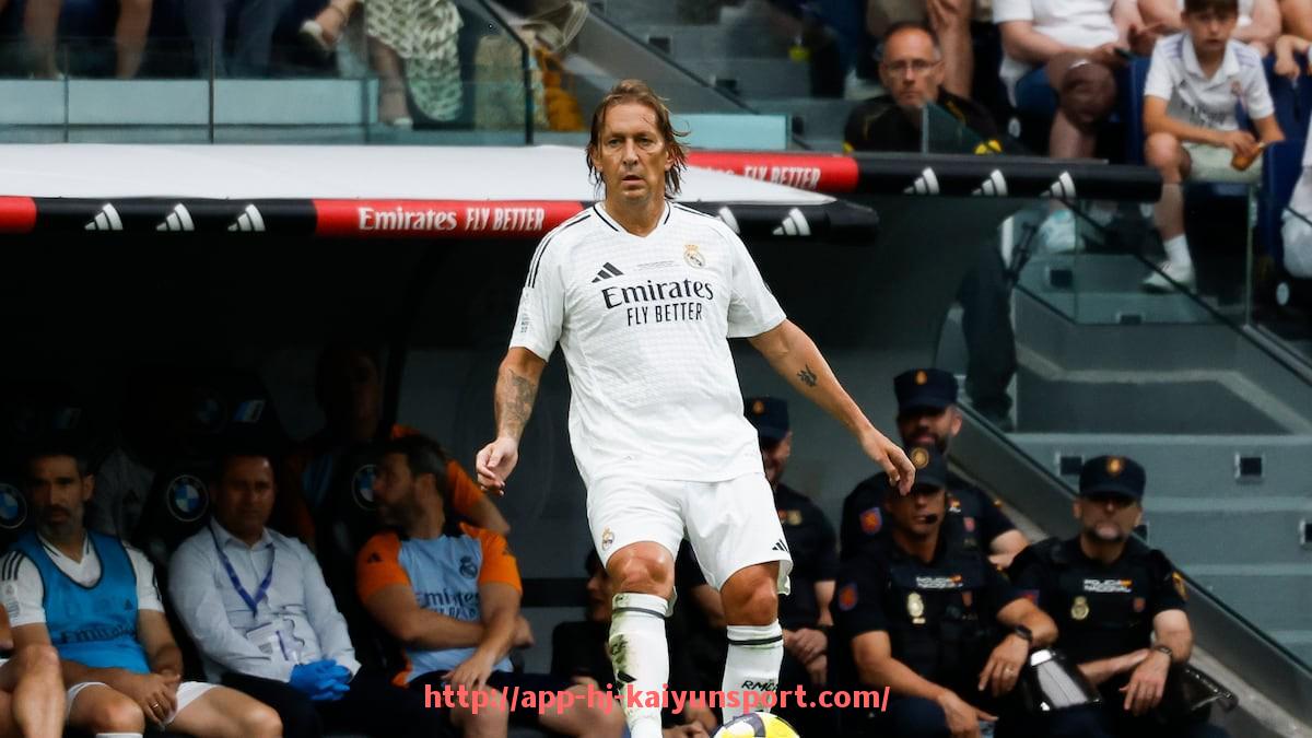 开云体育官网app下载-CBA综述：北京篮球队与北京足球队互动记录